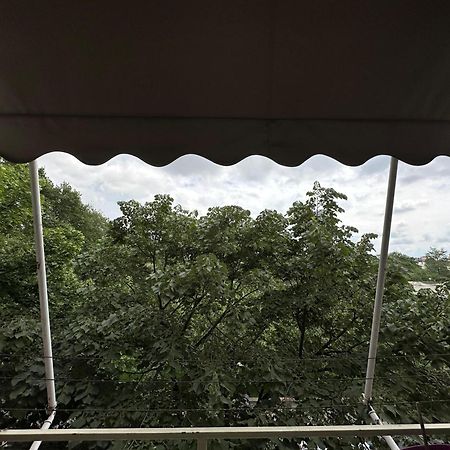 Kelly'S Cozy Hideaway - Central Tirana Exteriör bild