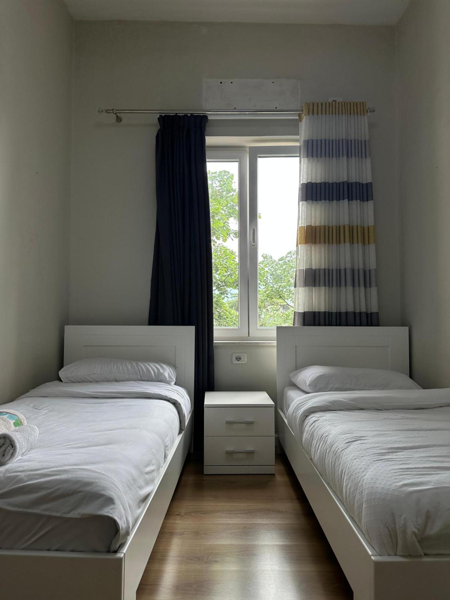 Kelly'S Cozy Hideaway - Central Tirana Exteriör bild